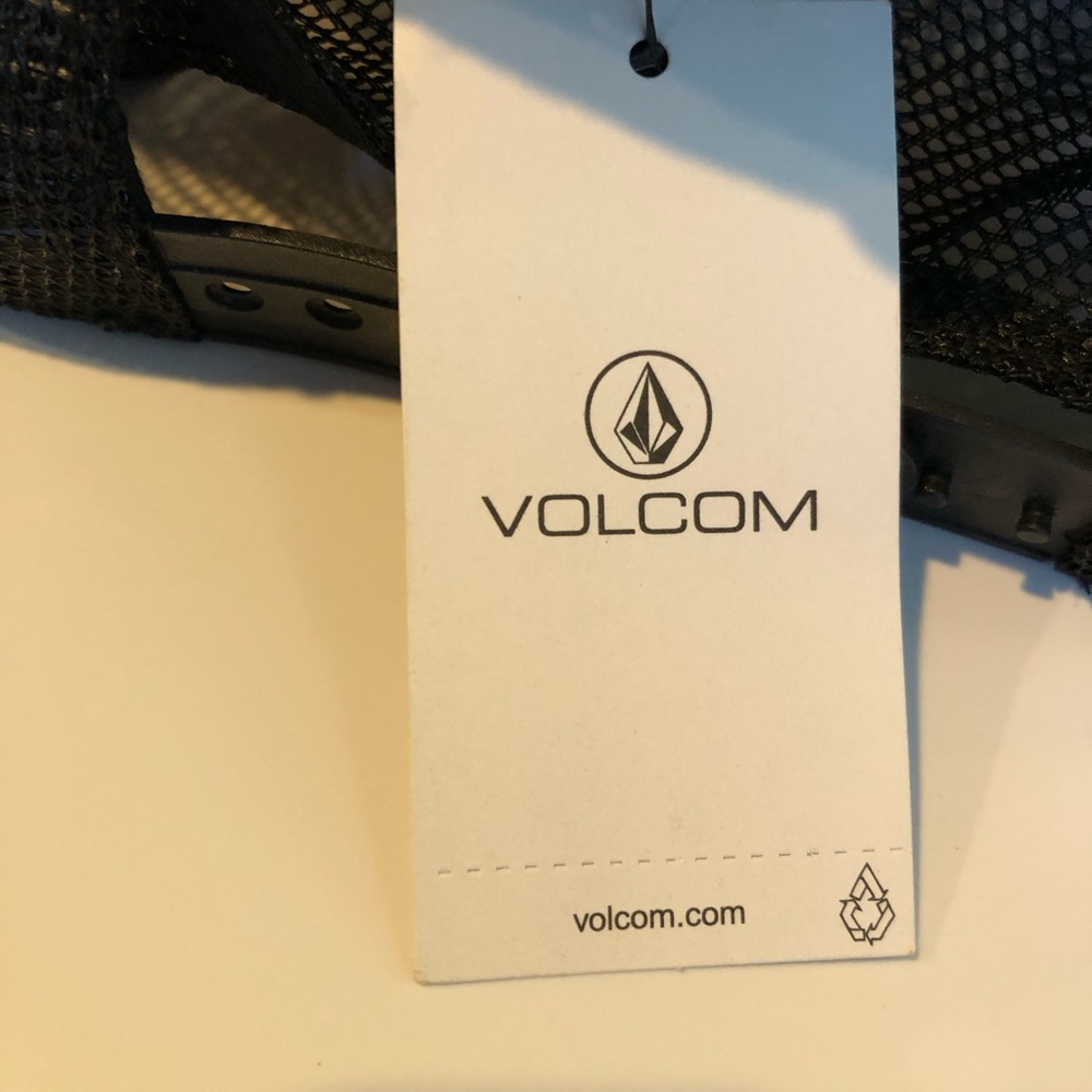 Volcom mesh hat NWT - Picture 7 of 9